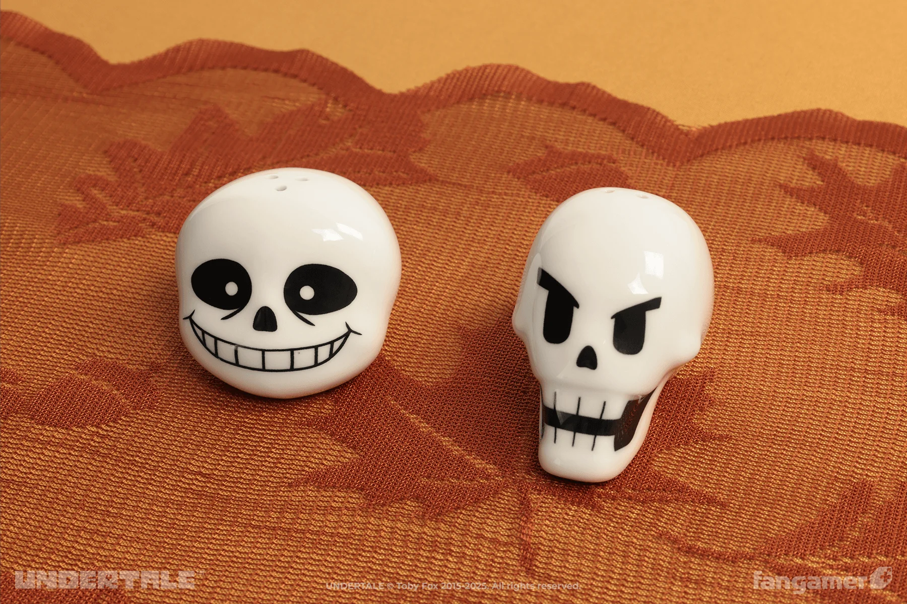 Sans & Papyrus Salt & Pepper Shaker Set - Image 4