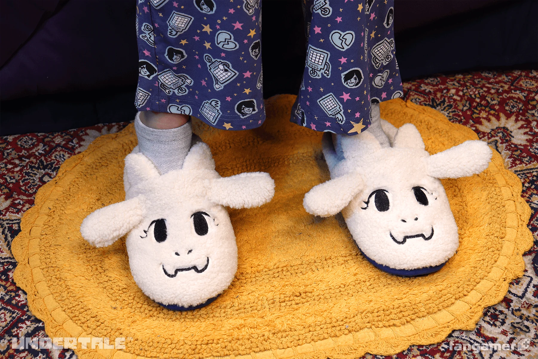 Toriel Slippers - Image 7